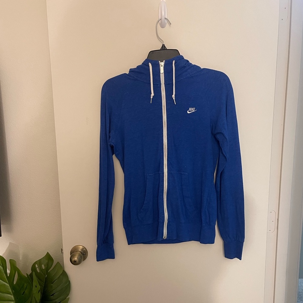 Nike light weight zip up Small